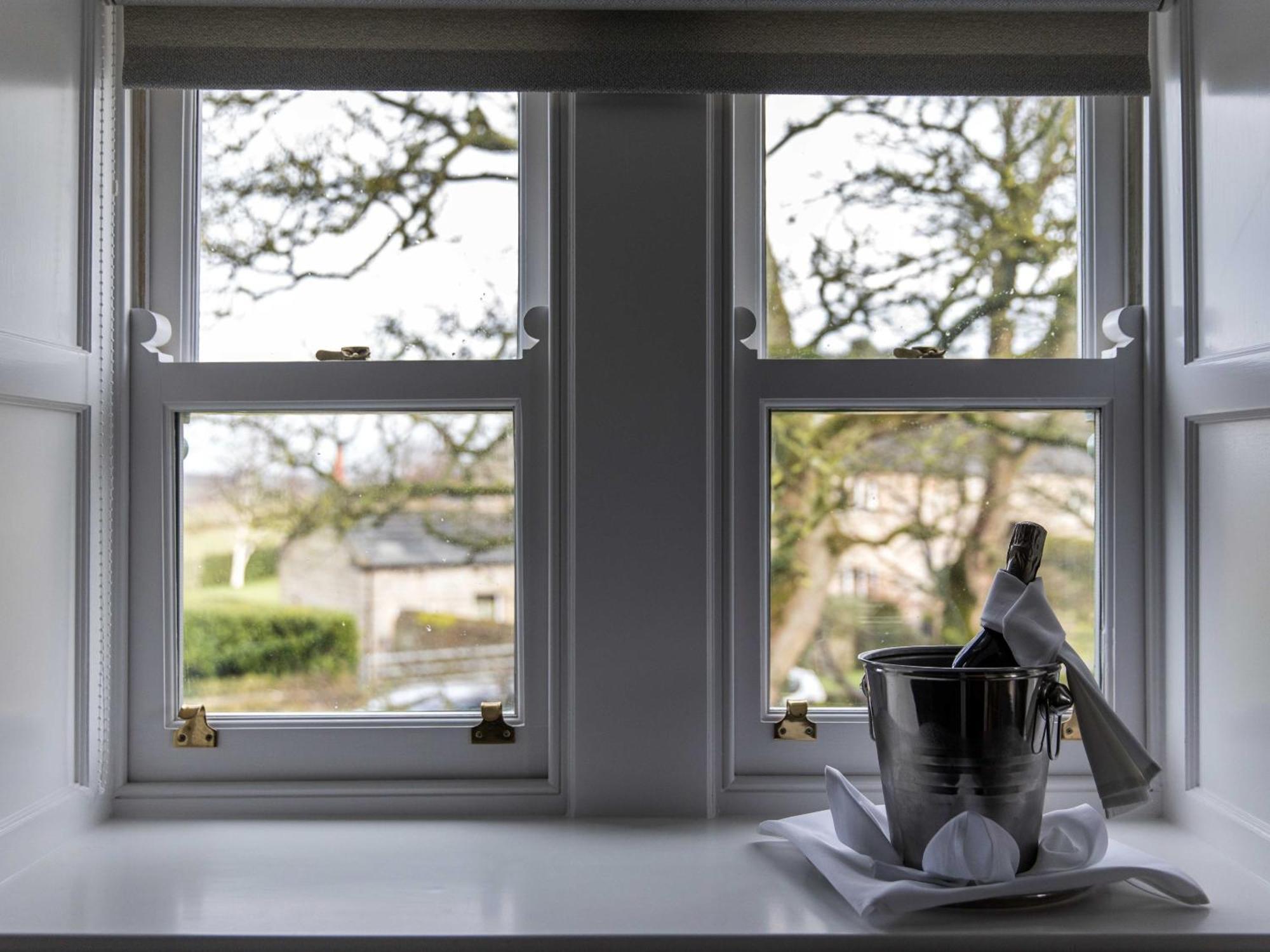 Inn Timble Inn